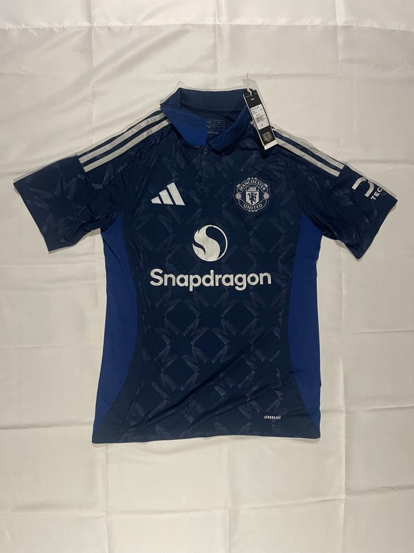 ブルーノ・フェルナンデス24-25マンチェスターUアウェイ　背番号8 正規品
