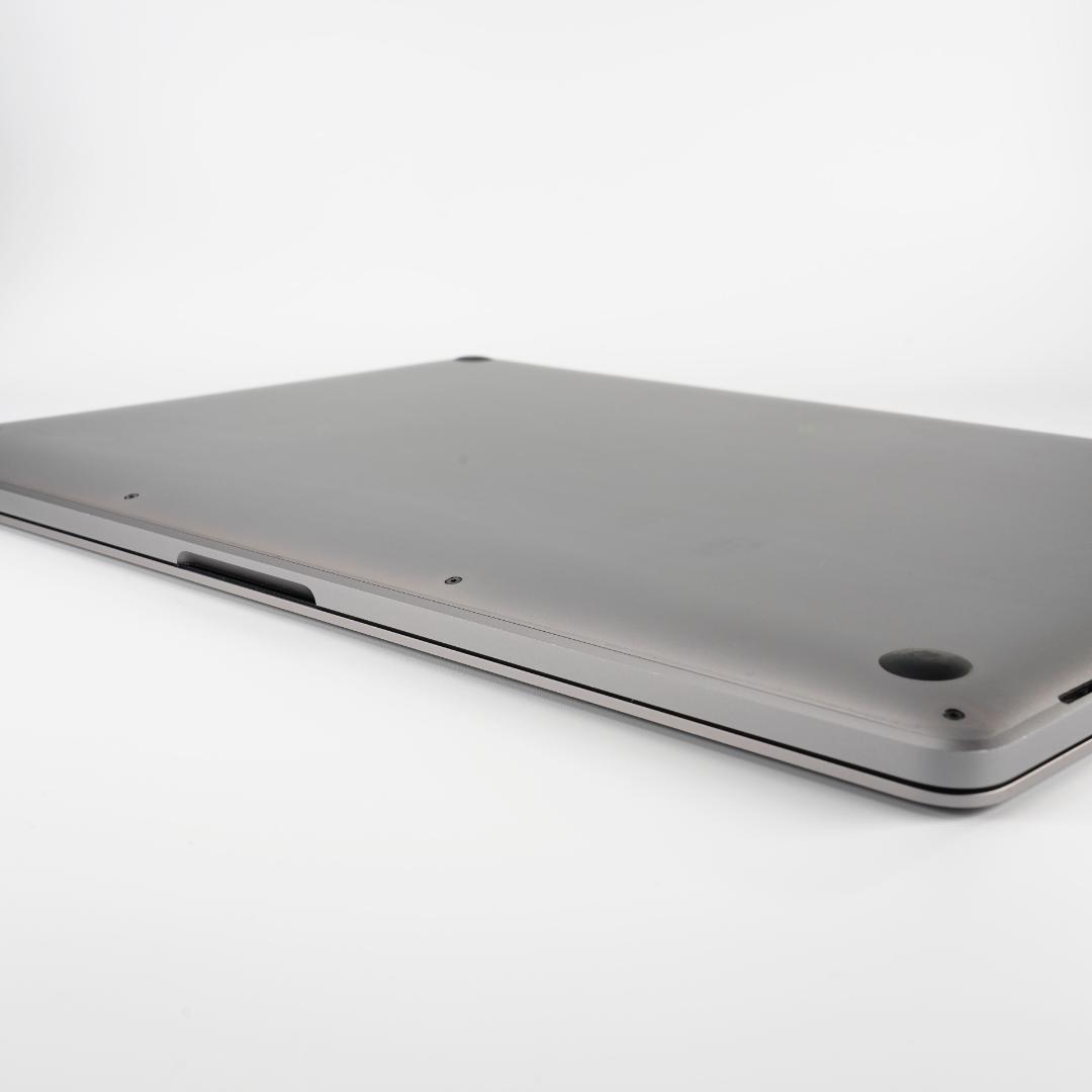 【訳あり】Macbook Pro 16インチ Core i7 16G 512G