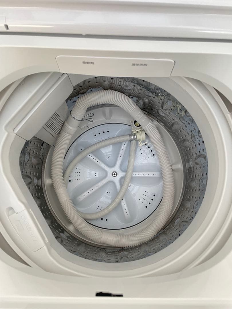 943 ニトリ おしゃれホワイトガラストップ 6kg洗濯機 高年式 取説付き