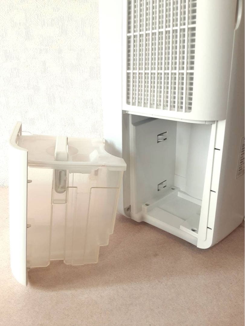 シャープCM-N100-W 冷風衣類乾燥除湿機 プラズマクラスター7000