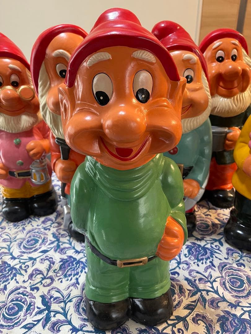 未使用品 七人の小人 陶器の置物