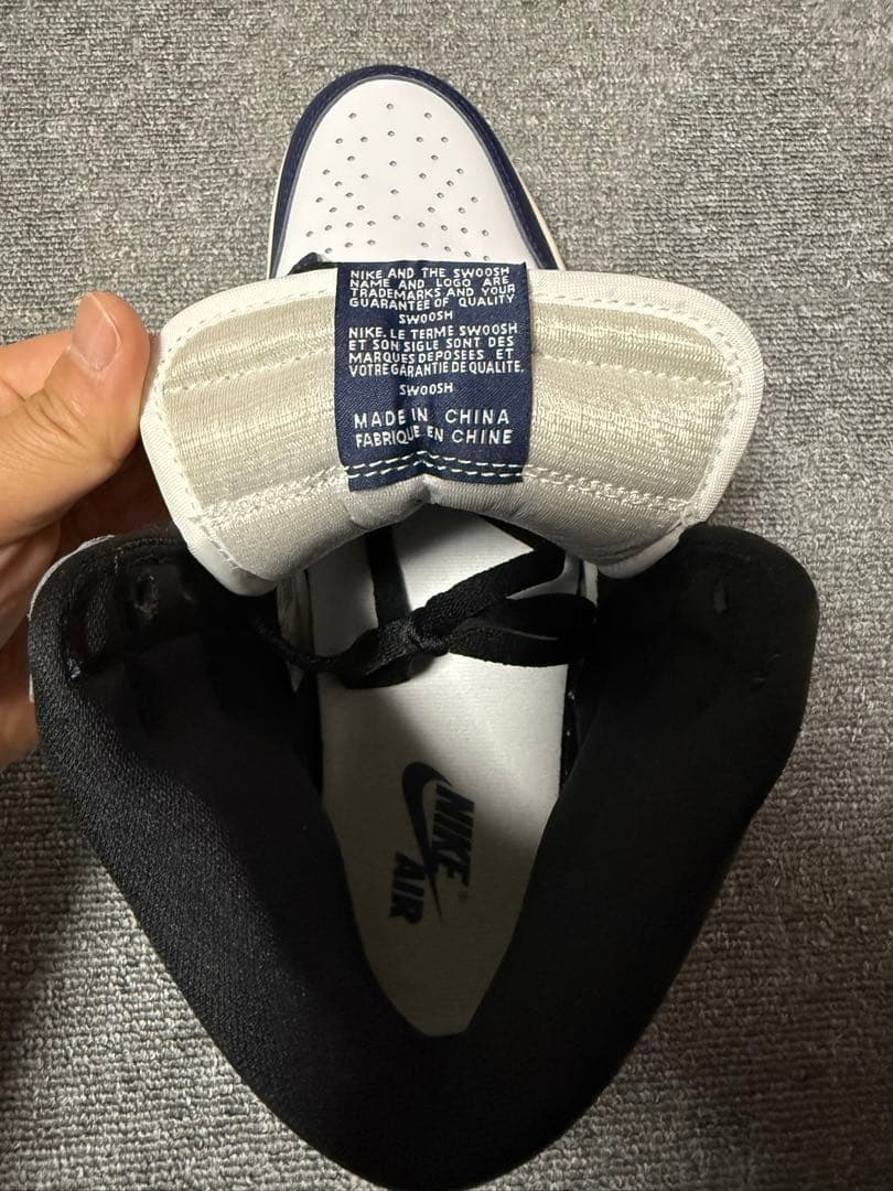 美品　未使用 定価以下 NIKE Air Jordan 1 ジョーダン navy