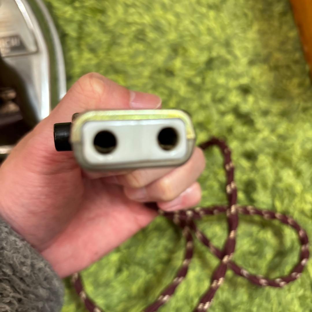 レトロ　HITACHI 300W アイロン 木箱付き