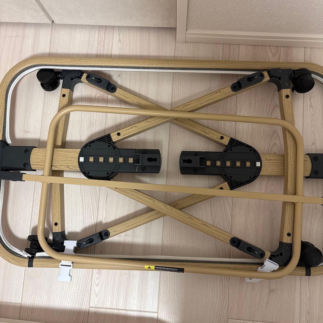 HZDMJ ベビーベッド　敷パッド2枚付き‼️ 折りたたみ　コンパクト　ベビー