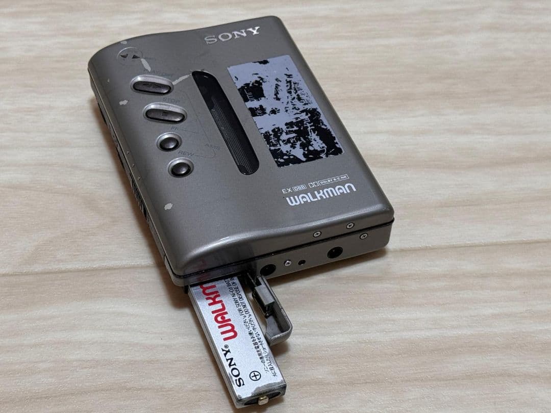 SONY WALKMAN カセットプレーヤー シルバー WM-DX100