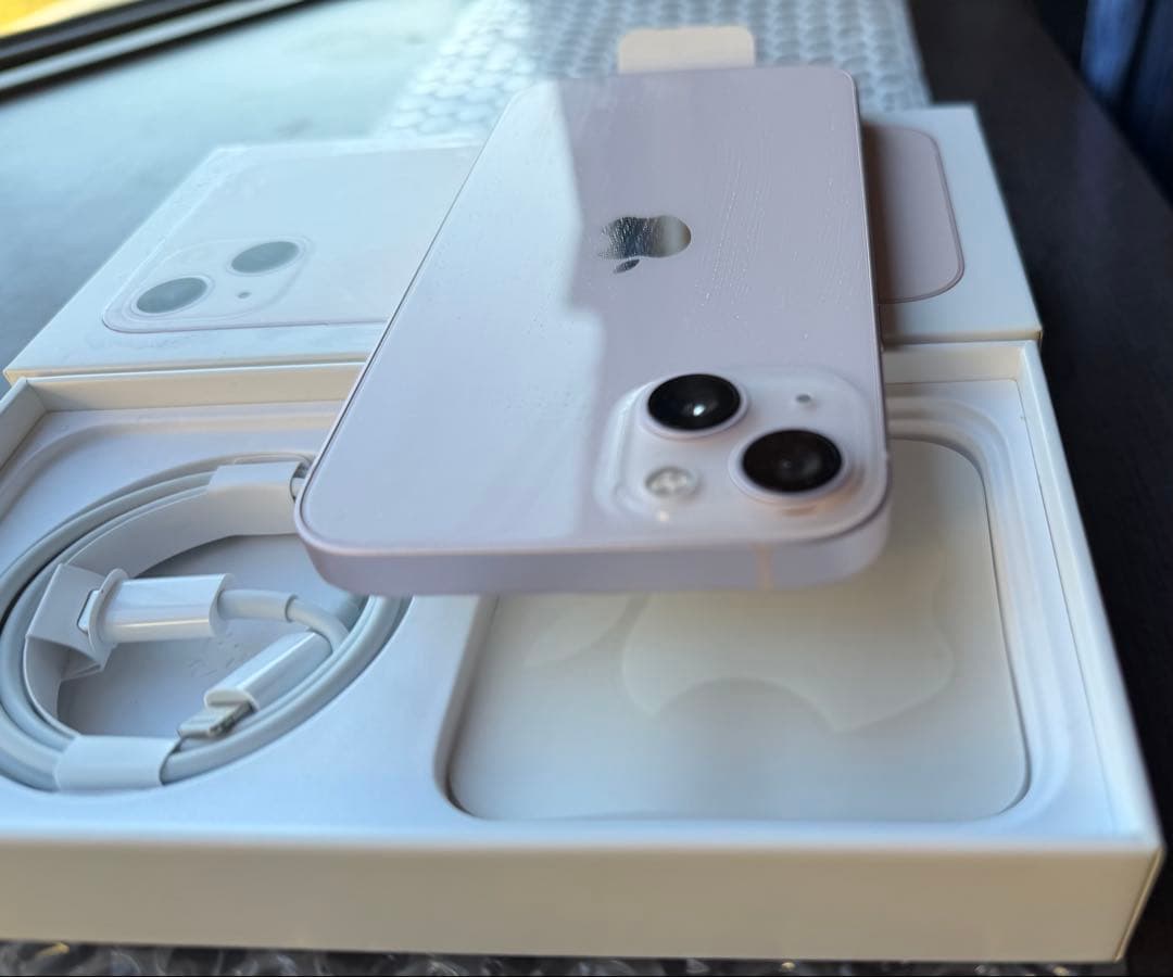 iPhone13 128GB ピンク SIMフリー