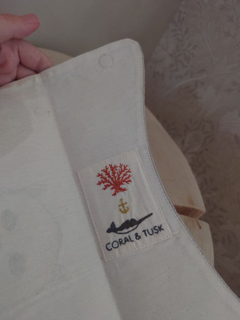 コーラルアンドタスク　ティッシュボックスカバー