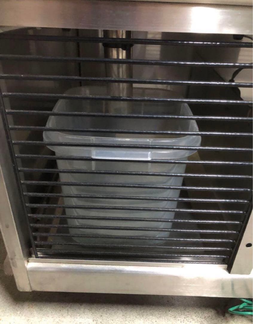 業務用　ケーキ冷蔵ショーケース　冷蔵ショーケース　ディスプレイショーケース