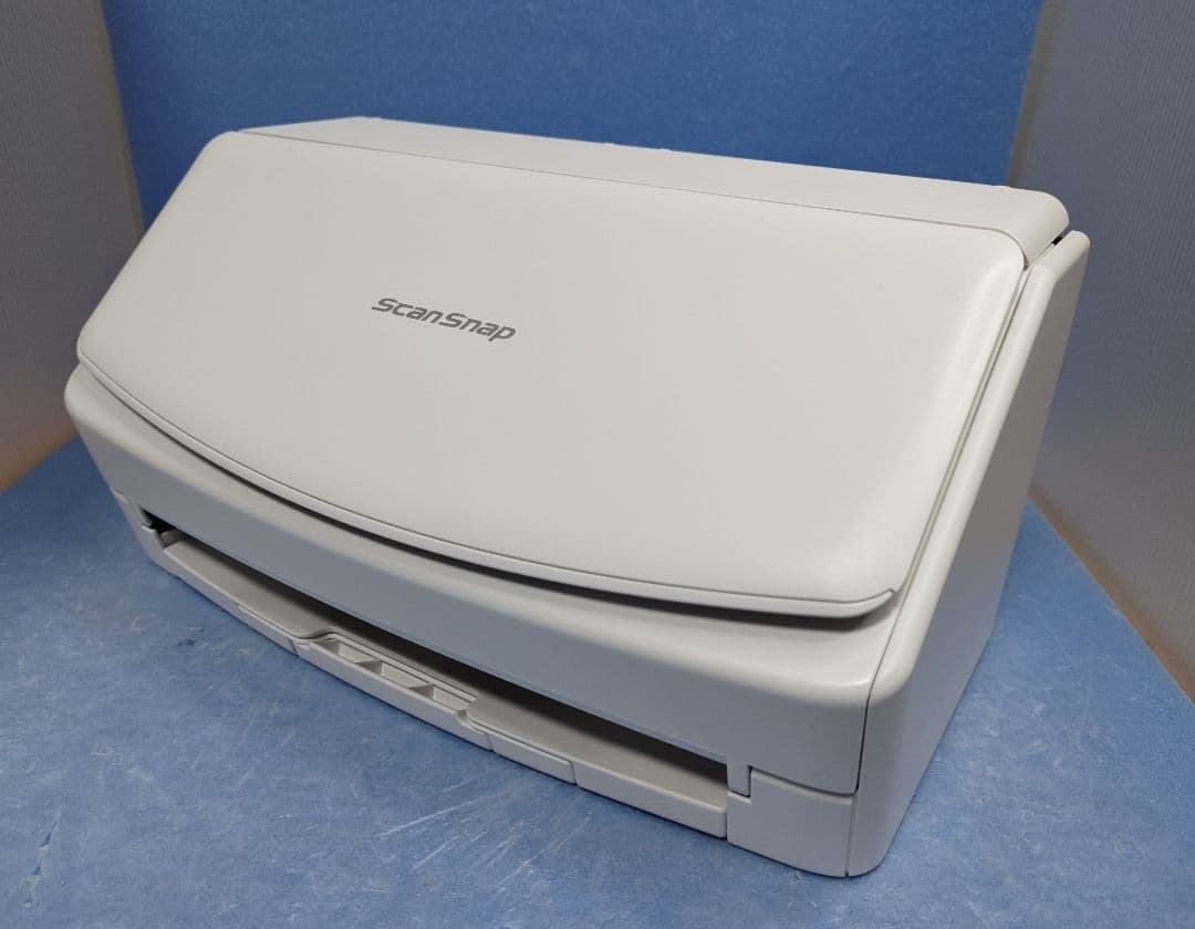 たまった書類を一気にスキャン 富士通 ScanSnap iX1400 高速機