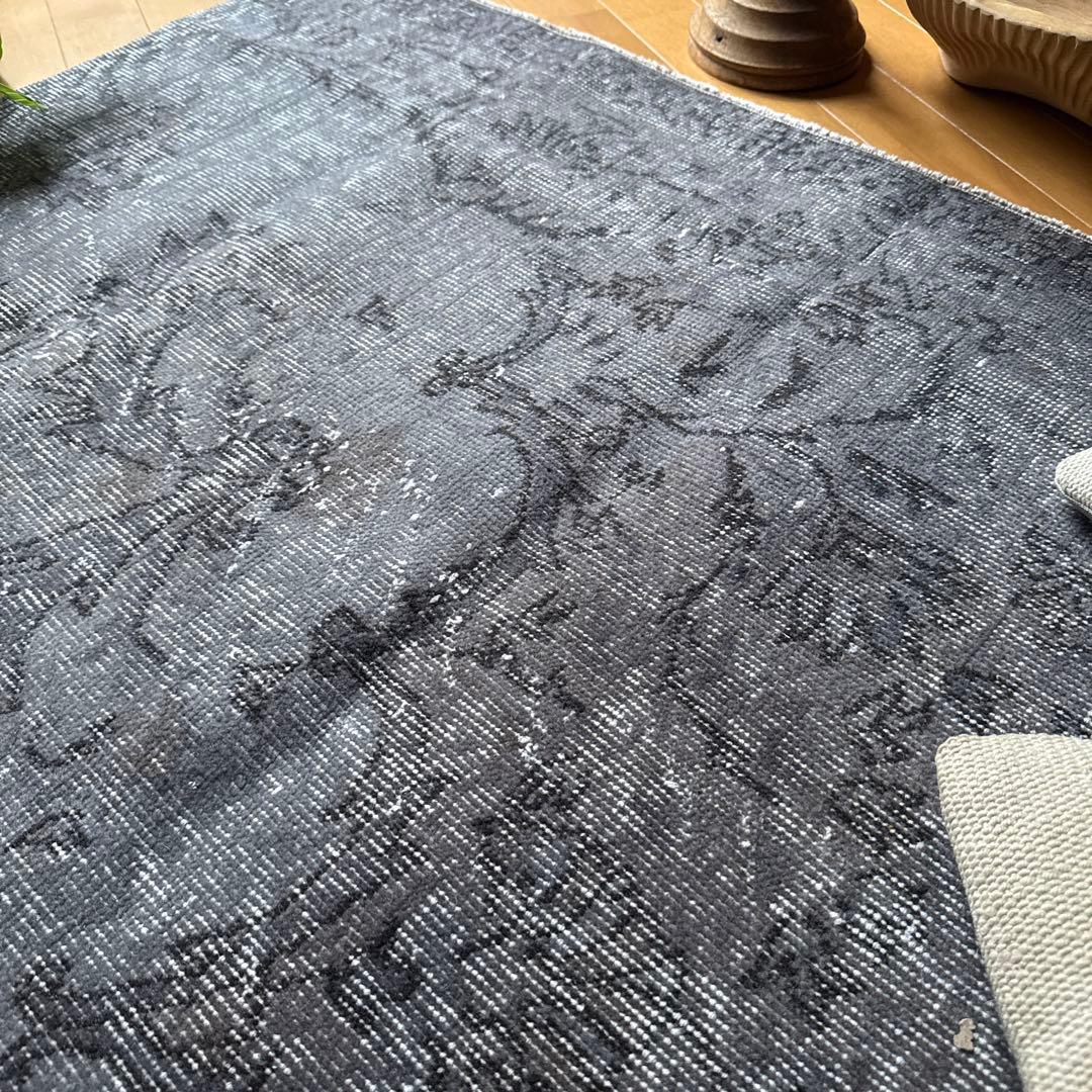 92.5×92.5 正方形　ダークグレイ　ボタニカル　トルコヴィンテージラグ