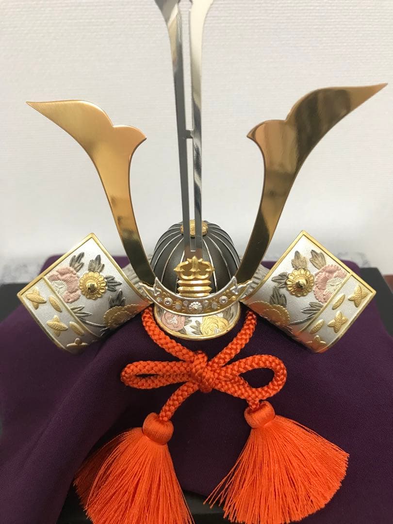 【美品】金銀工芸家　伝統工芸士　三代目　武比古　兜４号　（剣付）