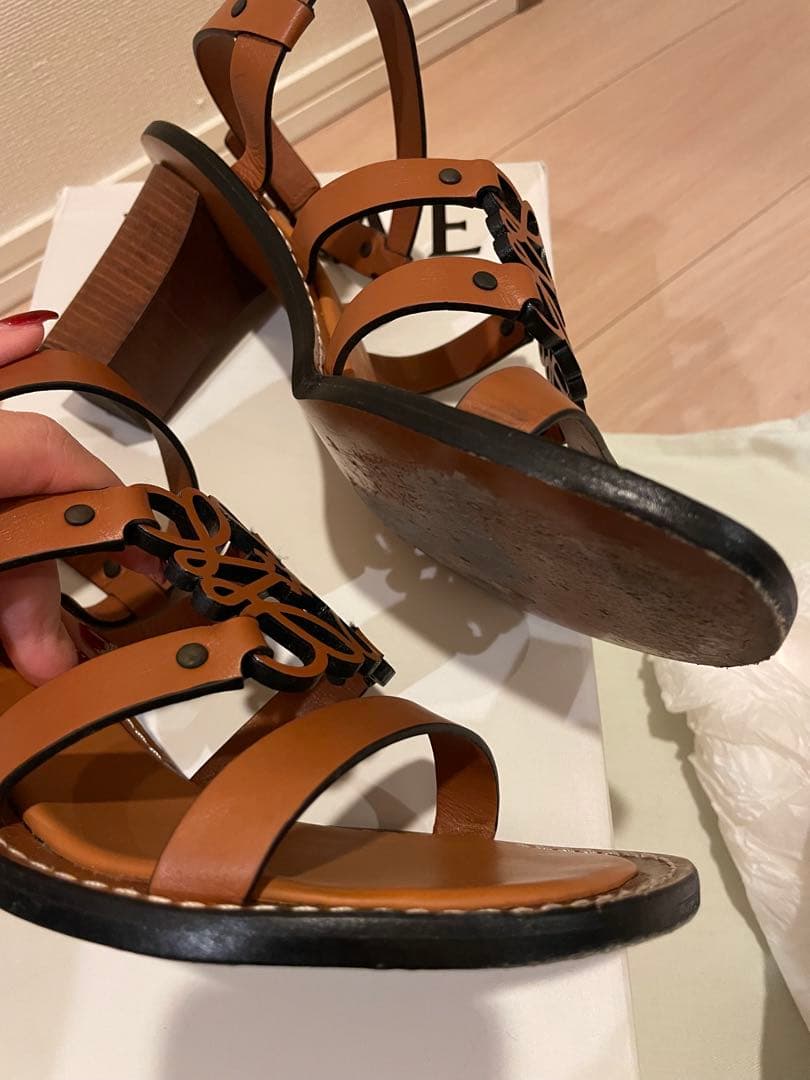 ロエベ　LOEWE サンダル 箱　袋付き