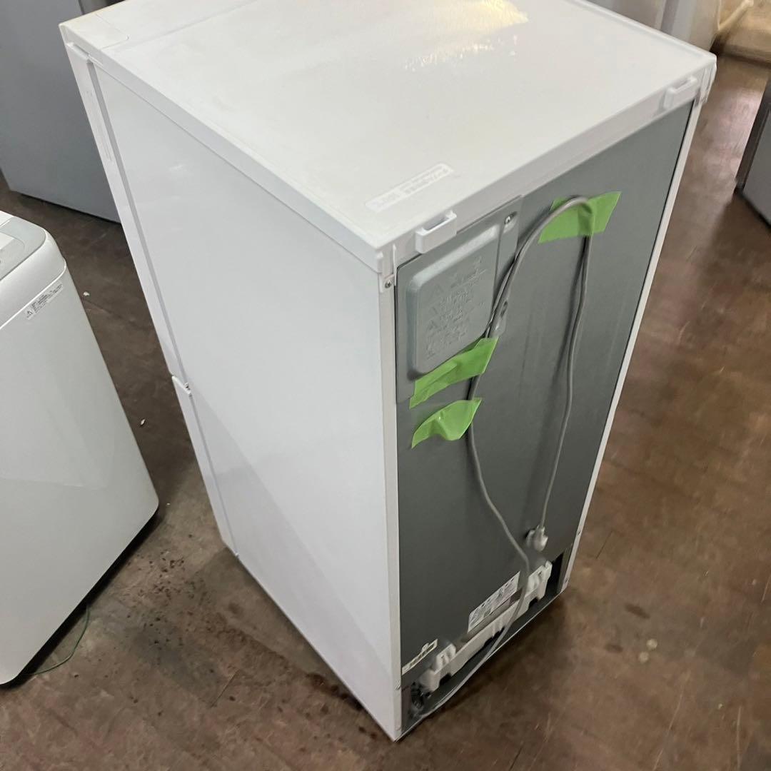 244 SHARP 最新モデル2021年製ガラスパネル　2ドア冷蔵庫　152L