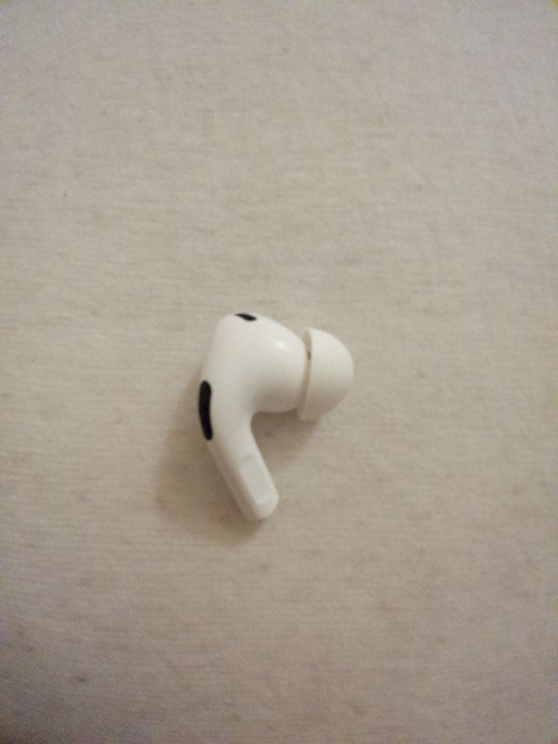 AirPodsPro 第2世代 USB type-C 右耳＋ケース