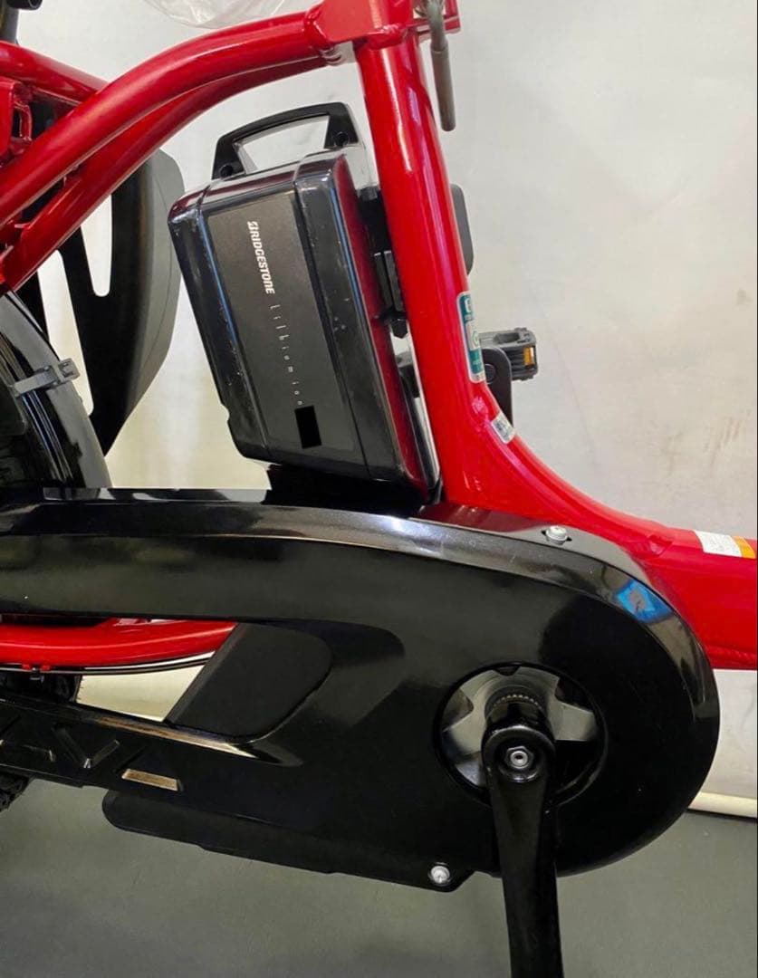 1年保証　送料無料　新型アシスト　ヤマハ　パスキッスミニアン　電動アシスト