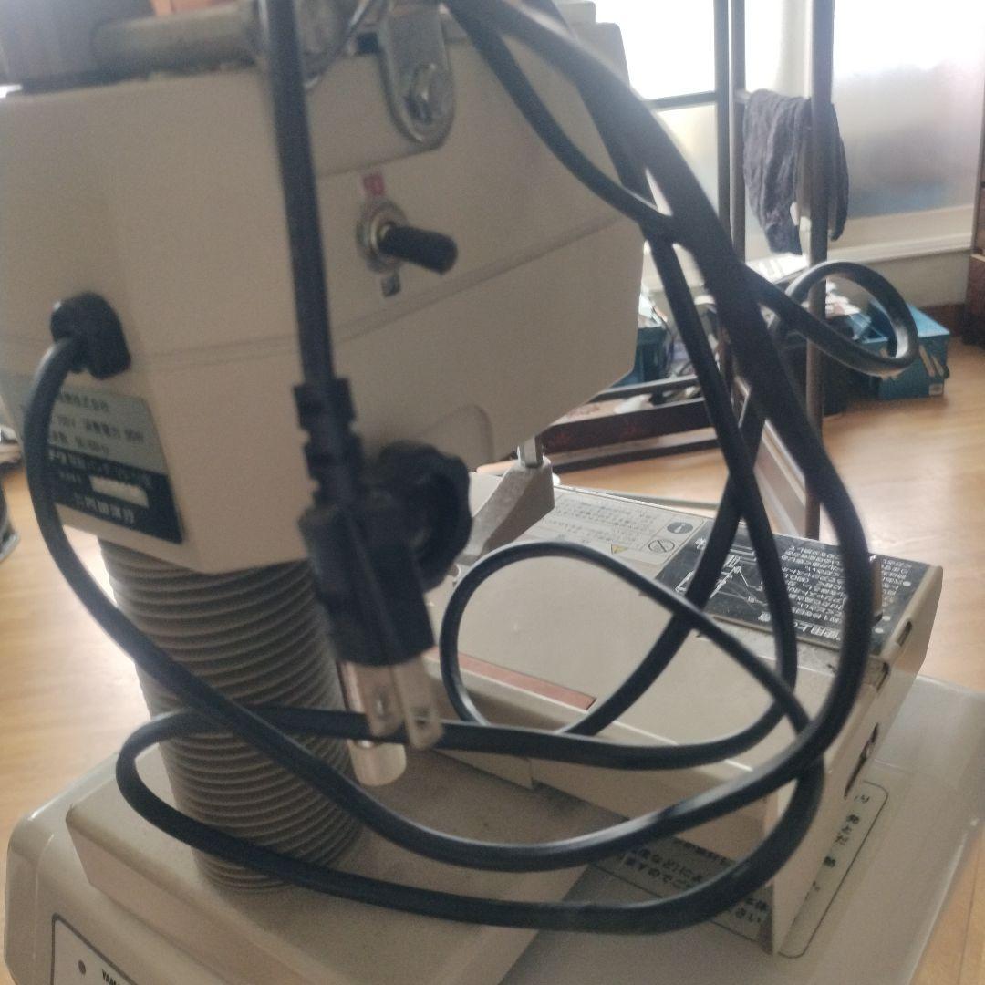 卓上型 製本機？　穴あけパンチ　ウチダ電動パンチ