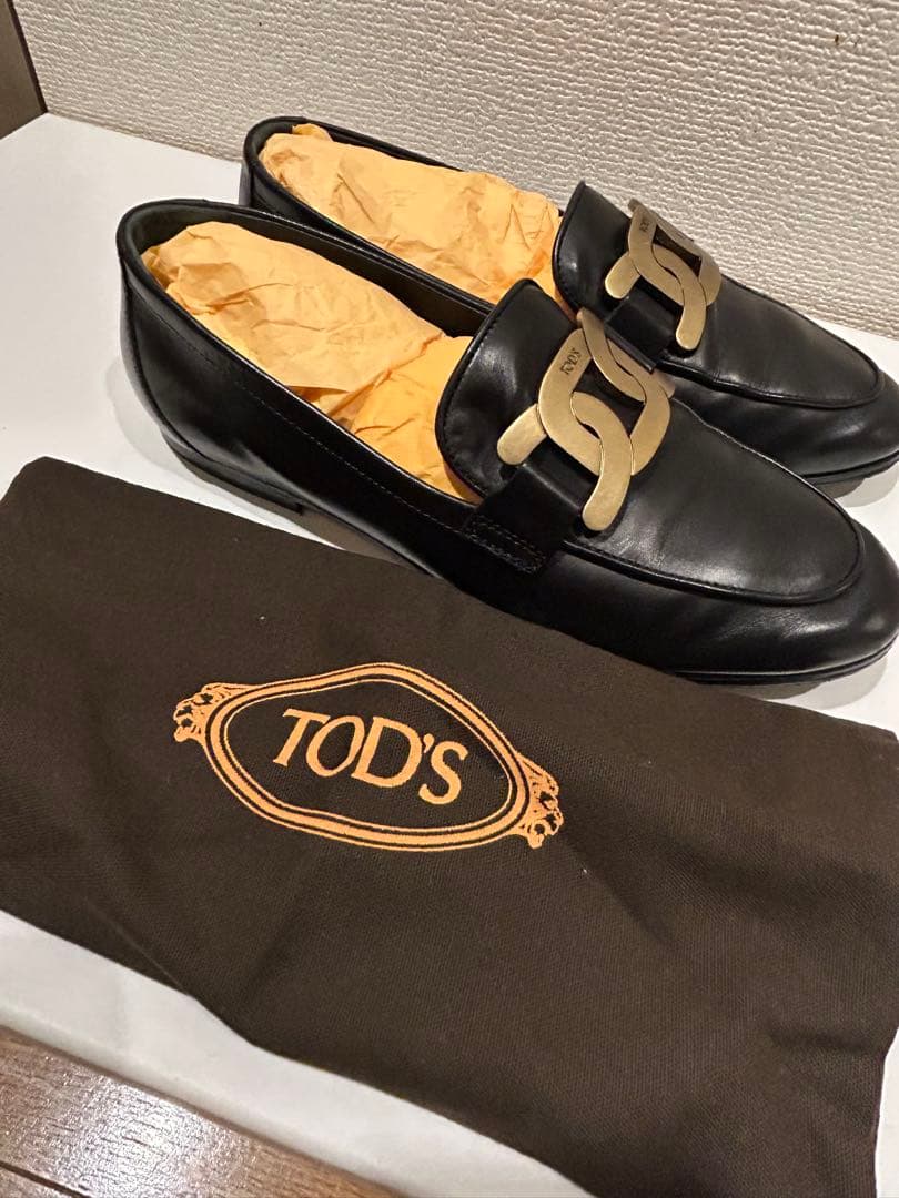 TOD'S 黒レザー ローファー 保存袋付き