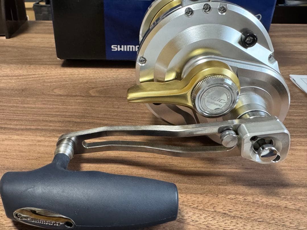 シマノ　タリカ 25II カスタムハンドル付き