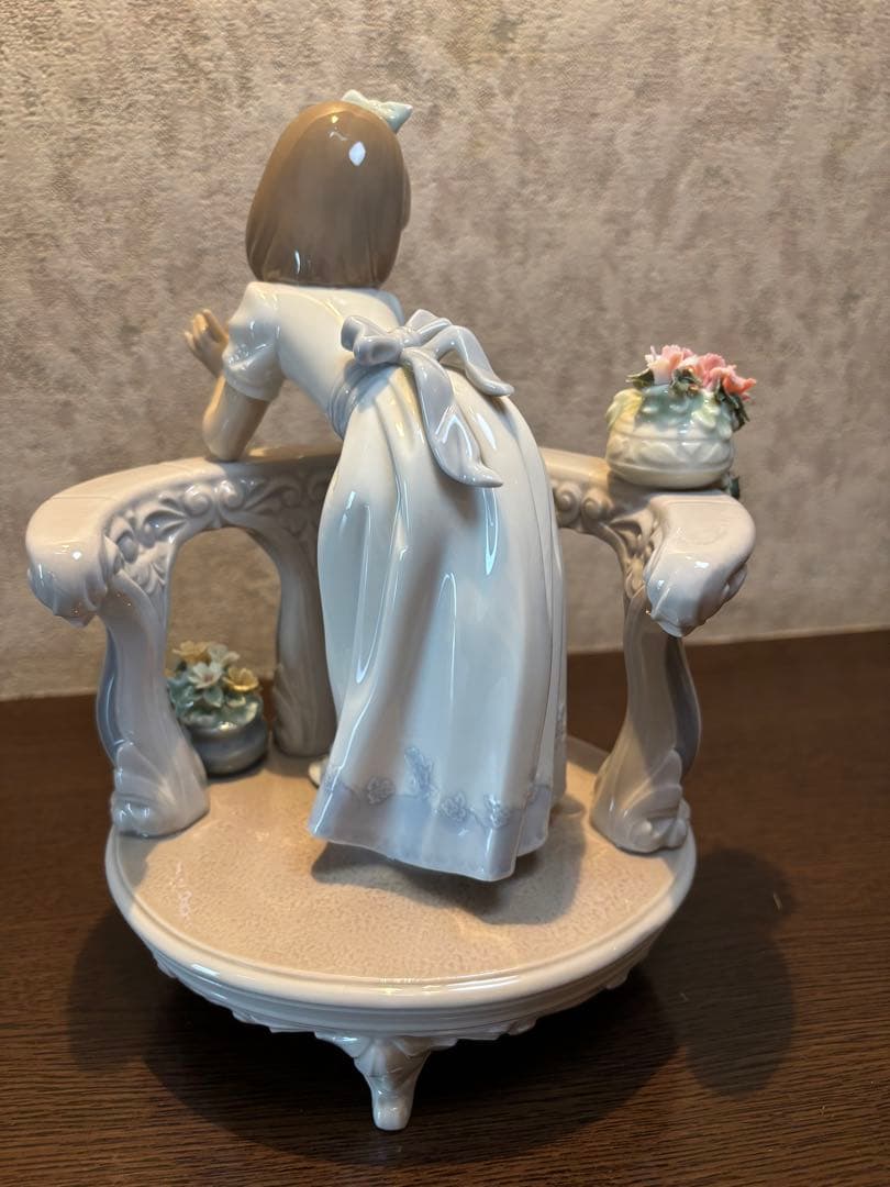 ★最終値下げ★リヤドロ　バルコニーの朝