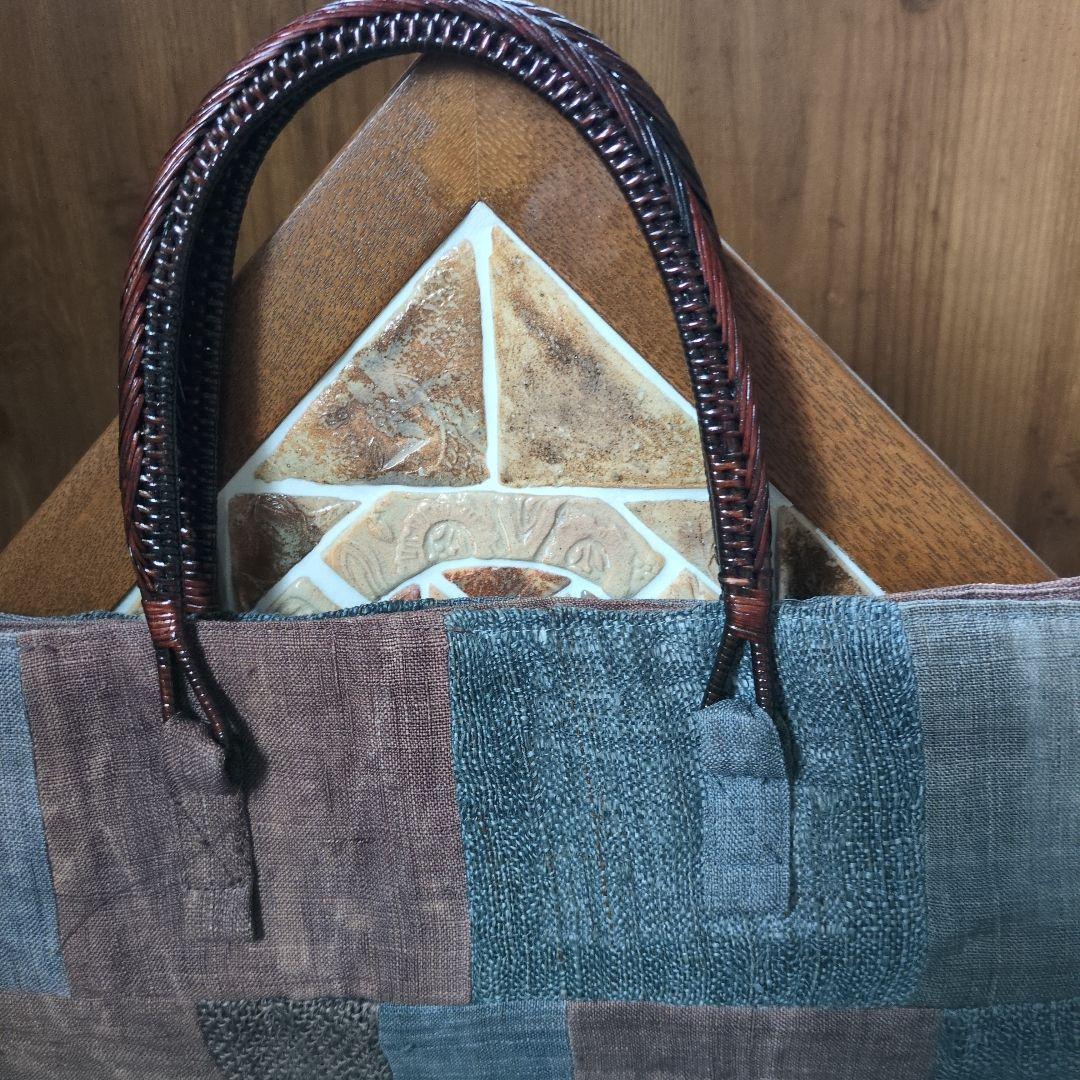 美津子藍染と柿渋染の麻布パッチワークのバッグ