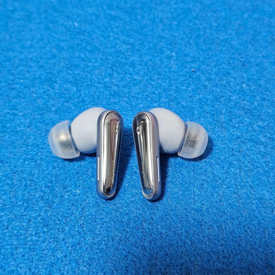 【極美品】ANKER Soundcore Liberty 4