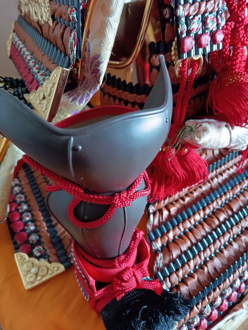 端午の節句大型サイズ全長９８センチサイズ鎌倉時代作風昭和後期鎧兜飾り置物