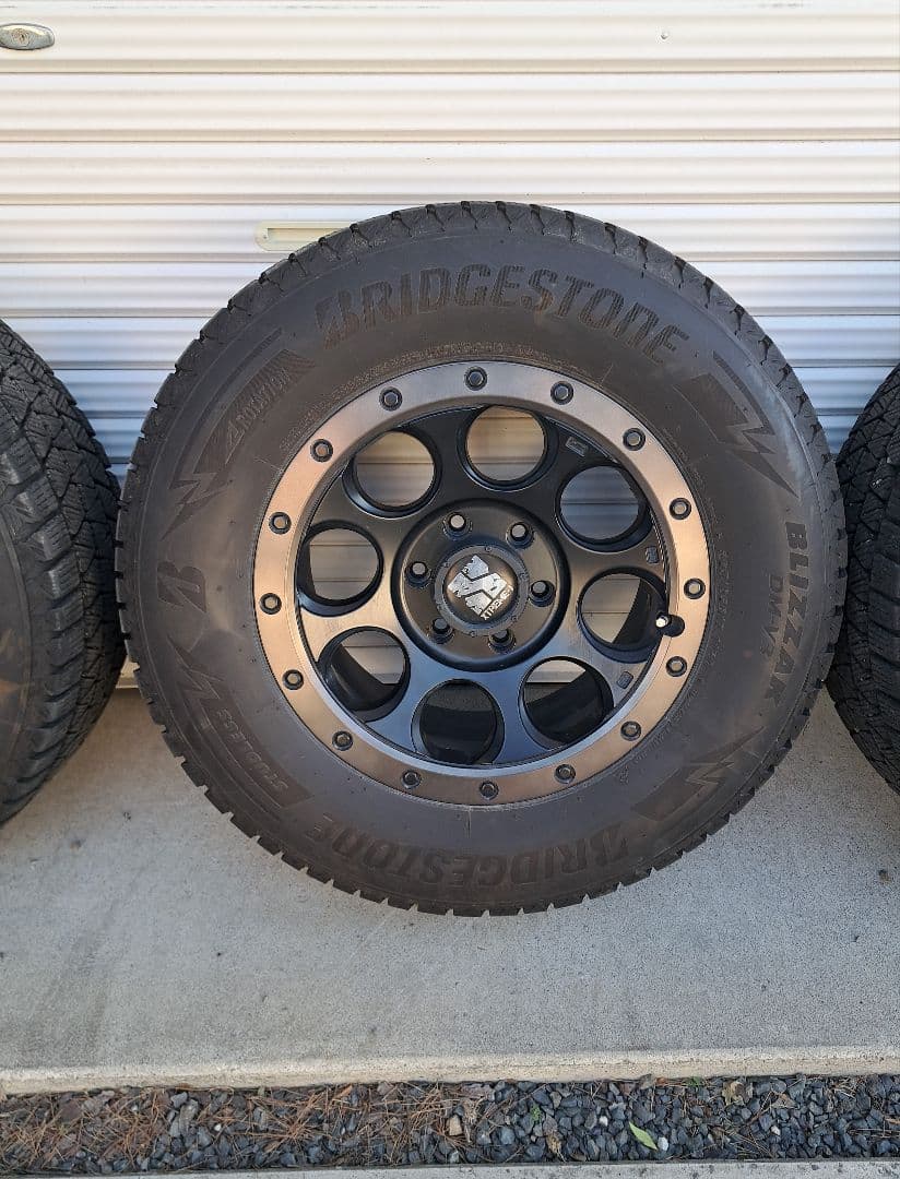 スタッドレスタイヤ265 65 R17&ホイール４本セット