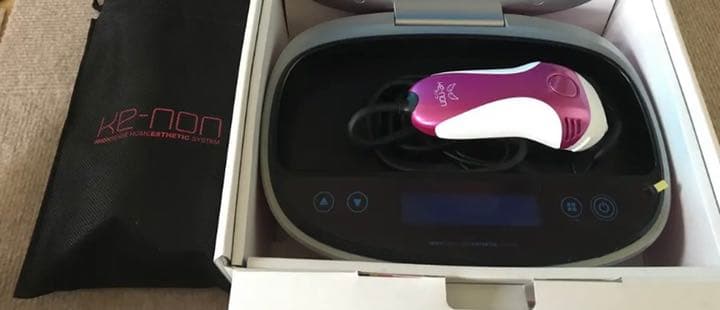 ケノン自宅脱毛器　眉毛脱毛器付❇️