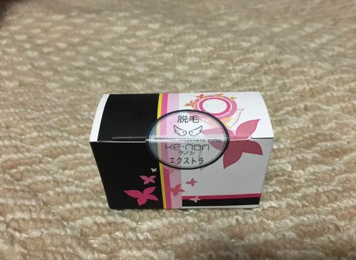 ケノン自宅脱毛器　眉毛脱毛器付❇️
