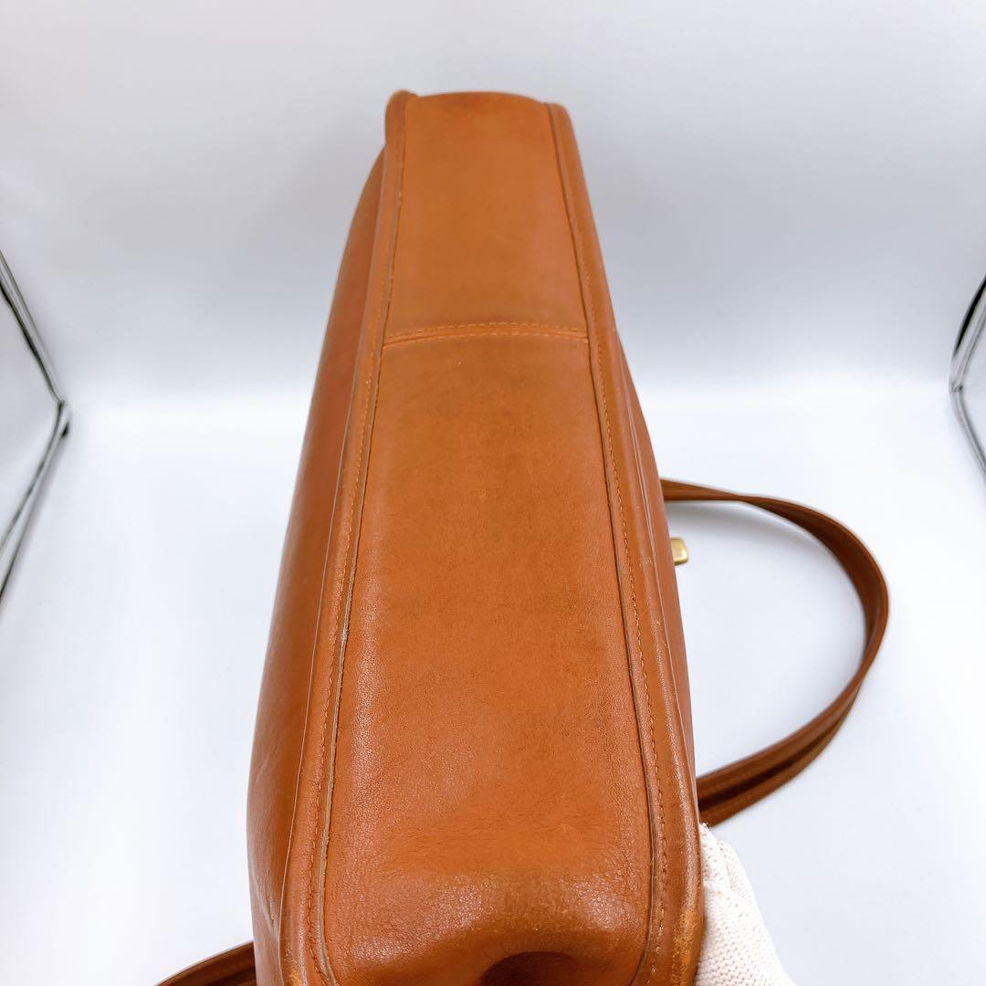 【逸品】5180 オールドコーチ　Metropolitan Brief Bag