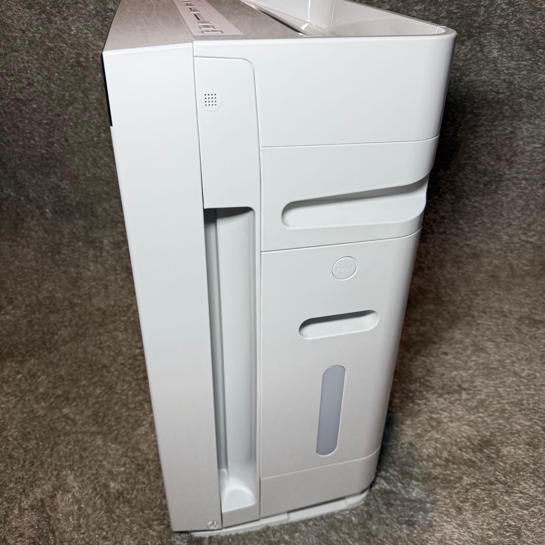 DAIKIN ストリーマ空気清浄機　MCK70VY-W