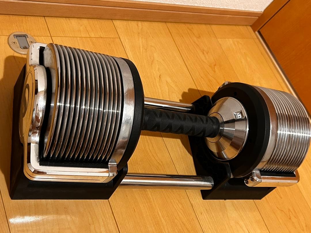 ② Lysin ライシン 可変式ダンベル 3〜32kg
