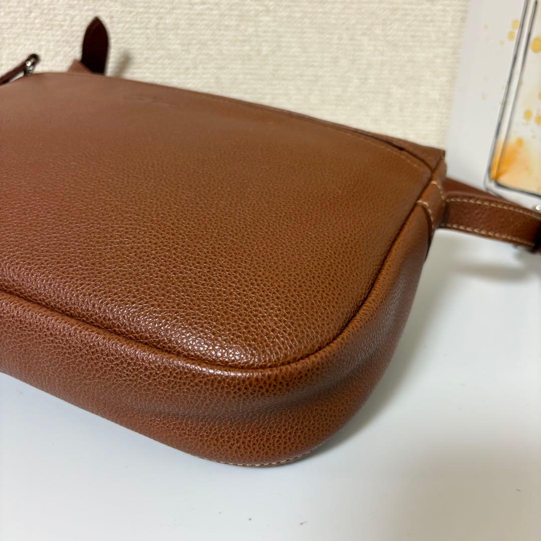 ☆美品☆ロンシャン　ショルダーバッグ　タンロック　ヴィンテージ　完売品