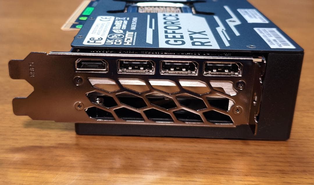 玄人志向 GALAKURO Geforce RTX5070Ti 16GB