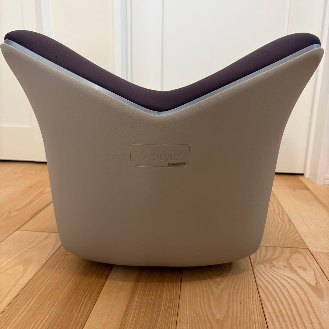 【ももち様】MTG スタイルプレミアム 骨盤矯正クッション　ほぼ新品