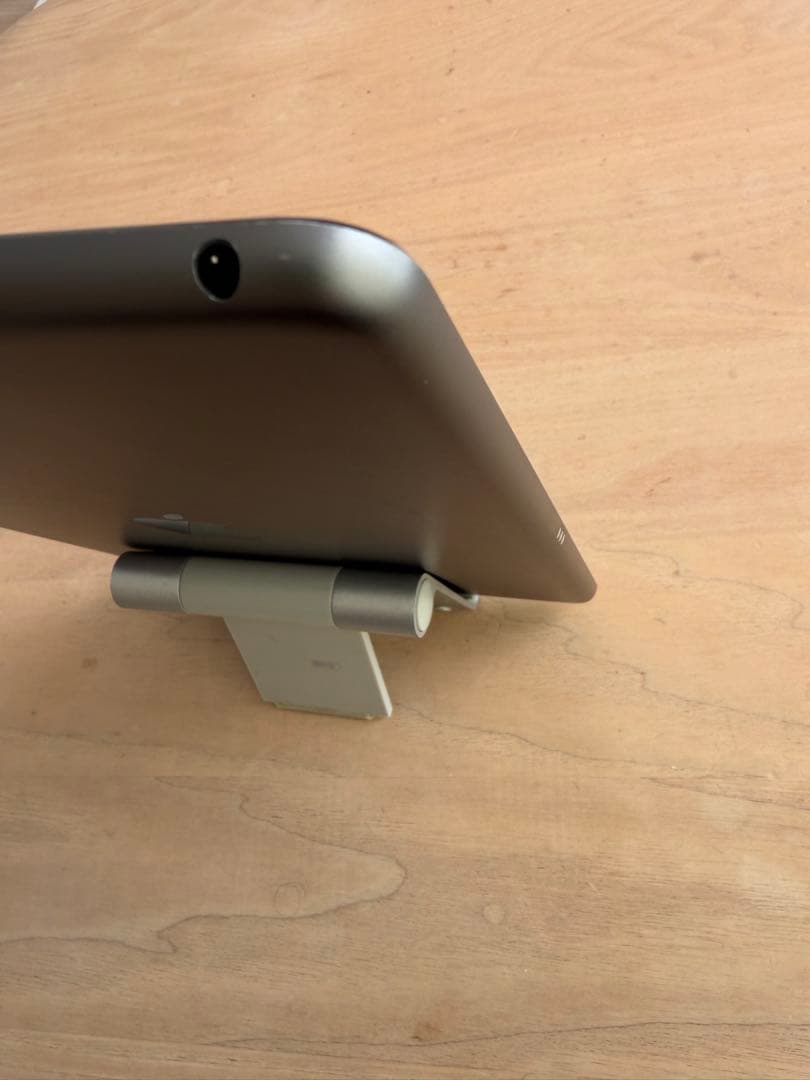 iPad (第9世代) 64GB Wi-Fi スペースグレー