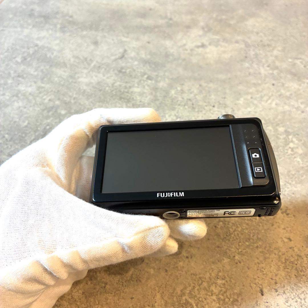 【未使用品級】FUJIFILM FinePix Z90 ブラック