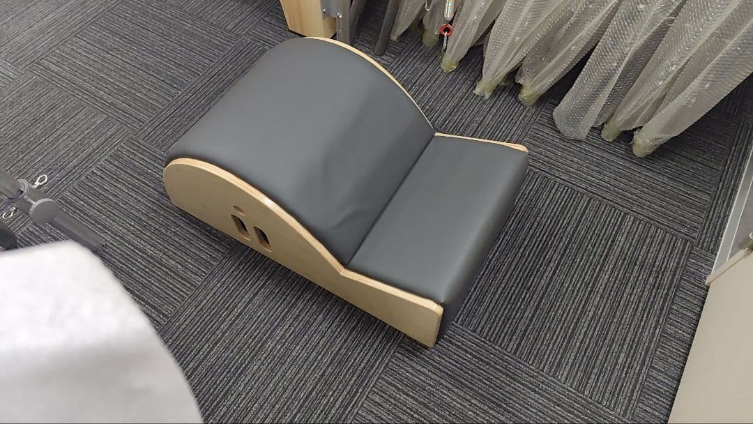 ピラティス スパインコレクター ブラック