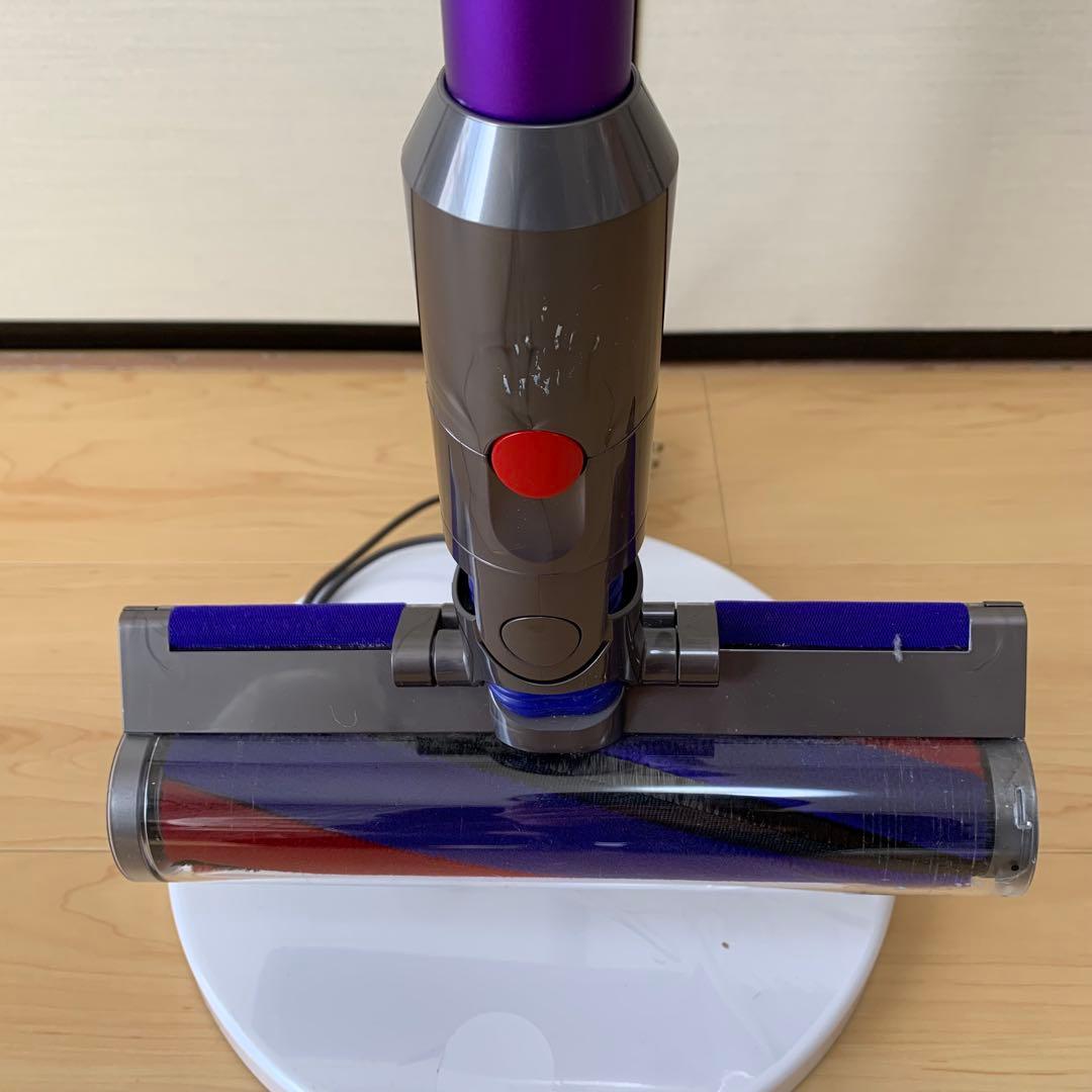 Dyson Digital Slim Fluffy SV18 スタンド付き