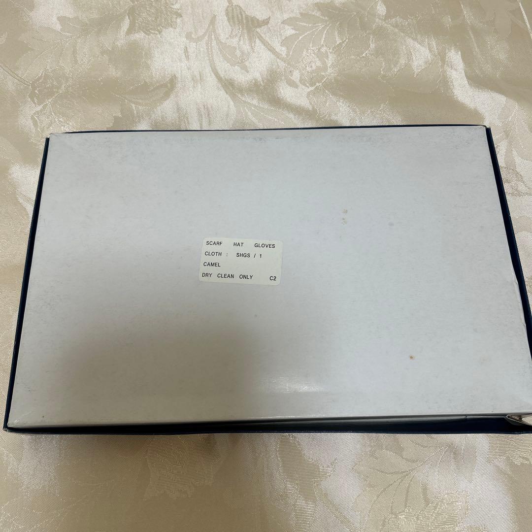 バーバリーキッズジュニア　マフラー、ニットキャップ 、手袋 3点セット　キャメル