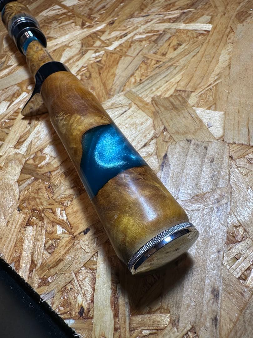 ハンドメイドグリップ　ハイブリッドウッド　トップウォーター渓流ブライトリバー