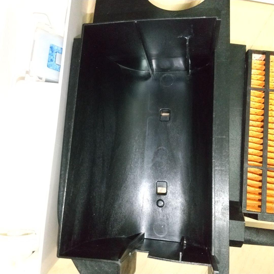 これからの季節に大活躍、安心の日本製モデルシャープ加湿セラミックファンヒーター