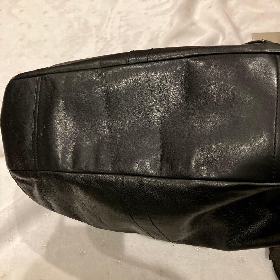 美品　COACH 黒 レザー ワンショルダーバッグ 半月　ストラップ付　保存袋