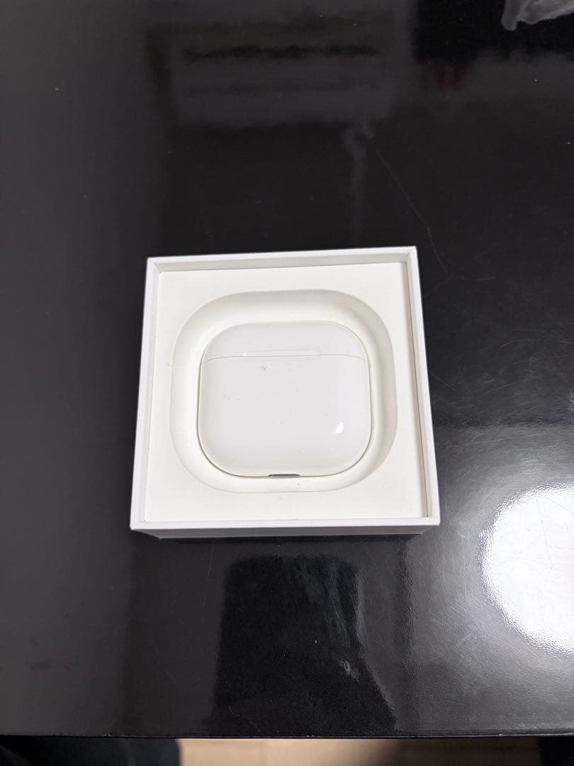 AirPods 4 箱付き