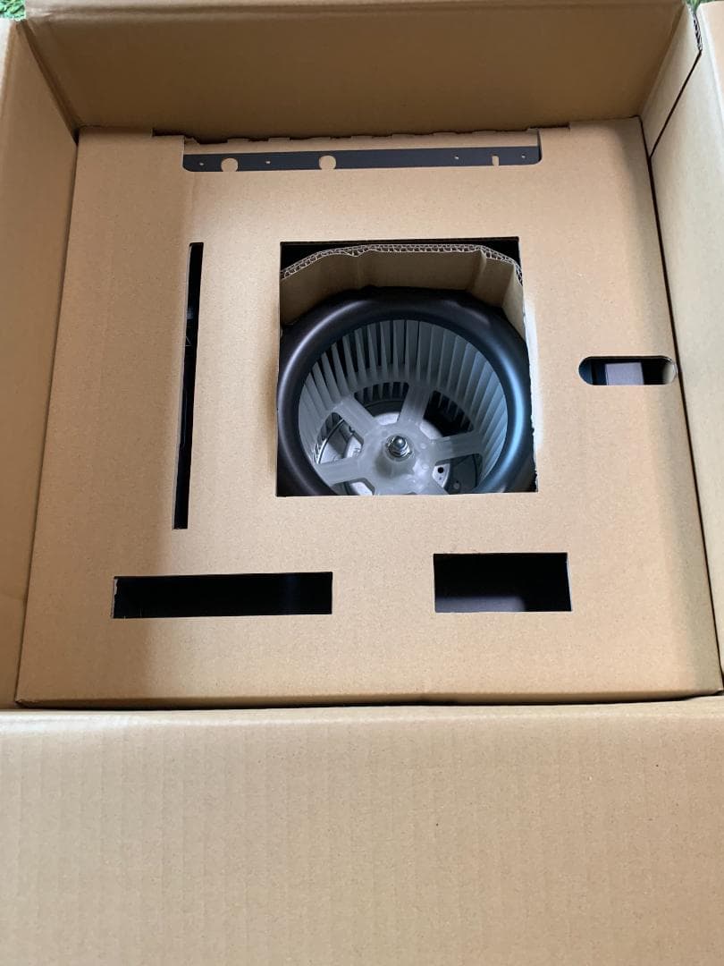 Panasonic 天井埋込型換気扇FY-32S7【新品　未開封　送料無料】