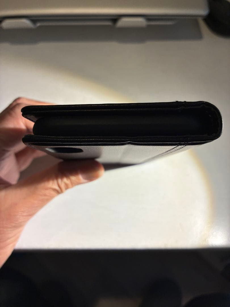 【FISTERS】iPhoneXR 128GB ホワイト