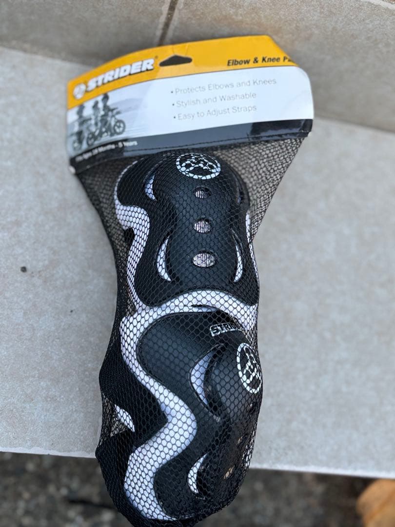 ストライダー　STRIDER 12インチ➕プロテクター➕バック