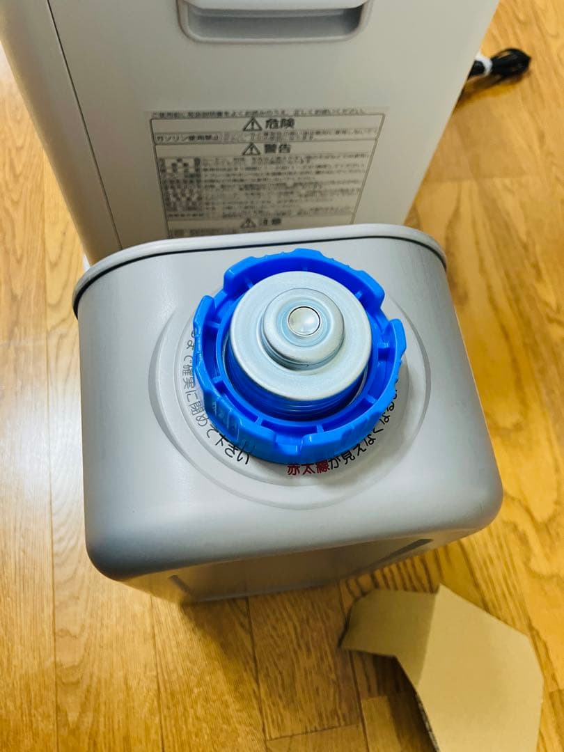 ダイニチ 石油ファンヒーター FW-32S4 ホワイト