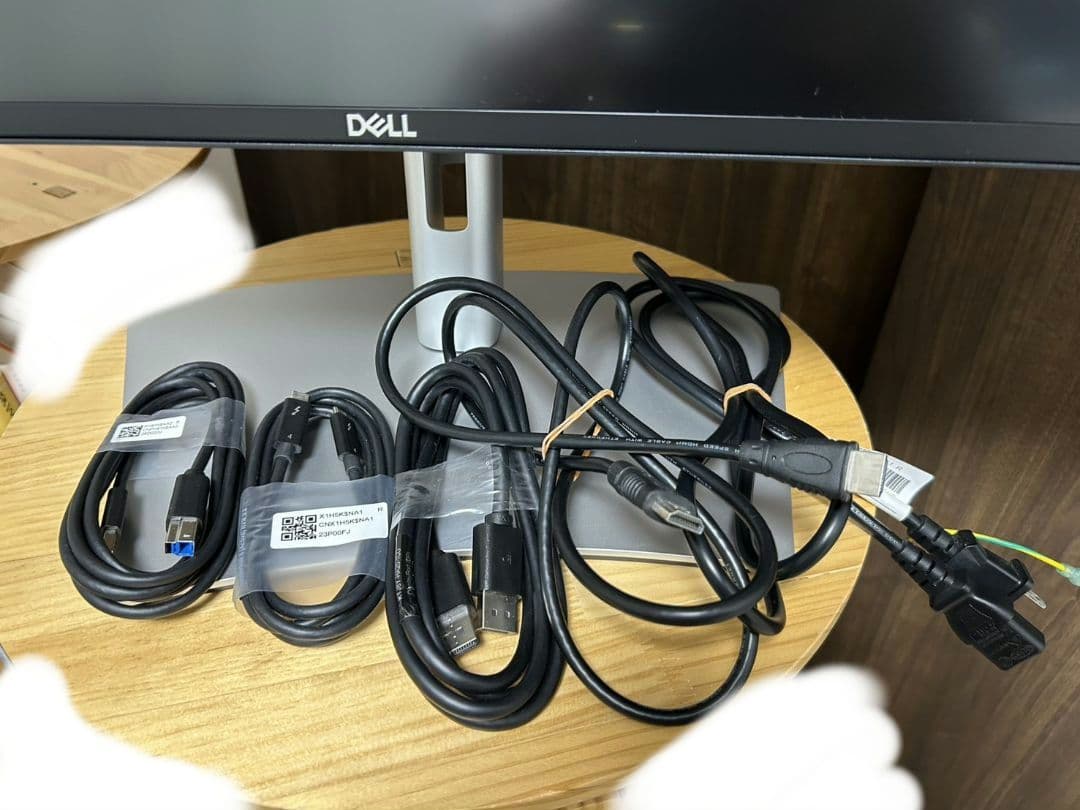 DELL Ultrasharp U4021QW 39.7インチ 曲面モニター