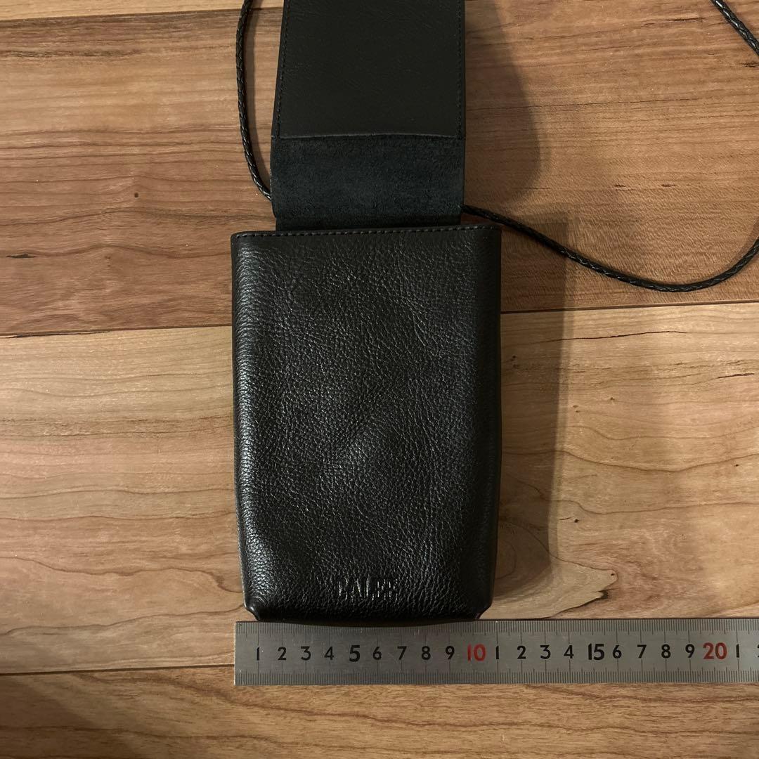 CALEE キャリー　スタッズレザー　スマートフォン　ショルダーポーチ